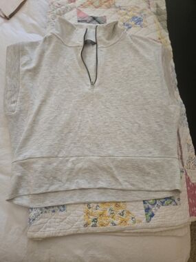 Danskin Light Gray Half-Zip Top